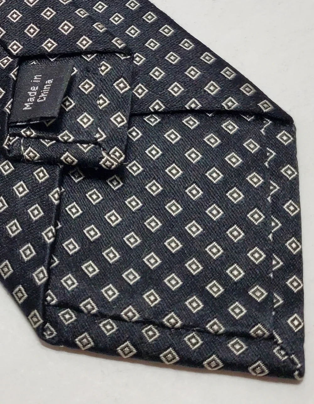 Ike Behar Black Geometric Pattern Teen's Silk Neck Tie 50x3